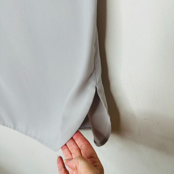 Stone Gray Sleeveless Blouse Shoulder Zip Detail Split Curve Hem Light Weight S - Picture 4 of 9